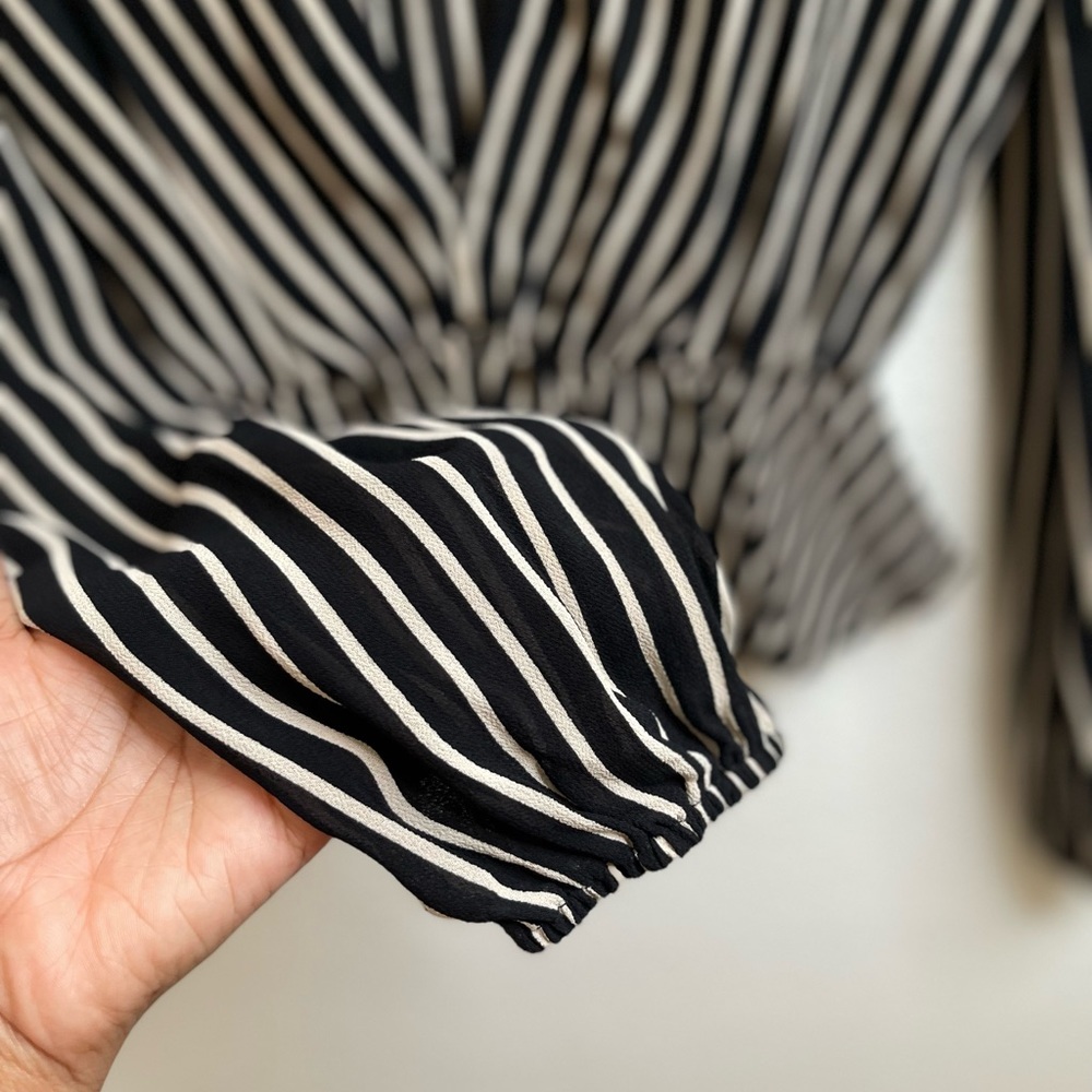 Reformation deep v, stripped blouse with elastic waist - Picture 14 of 16
